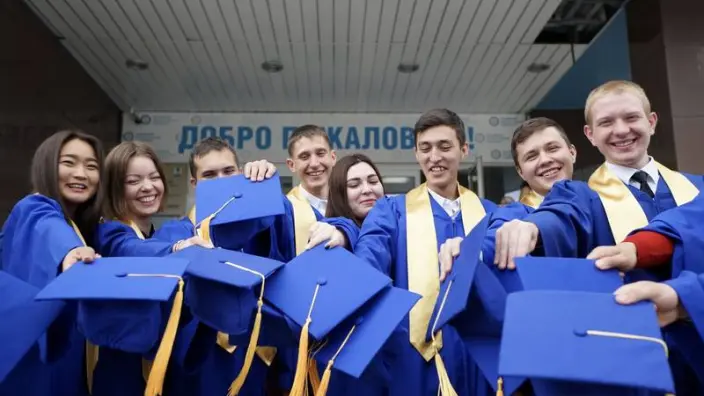 Сахалинским студентам будут компенсировать половину стоимости обучения