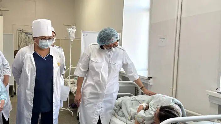 В Улан-Удэ задержали завпроизводством предприятия, продукцией которого отравились более 100 человек