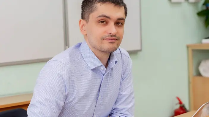 В столичной школе состоялась премьера спектакля в память о геройски погибшем Учителе года Москвы Геннадии Старунове